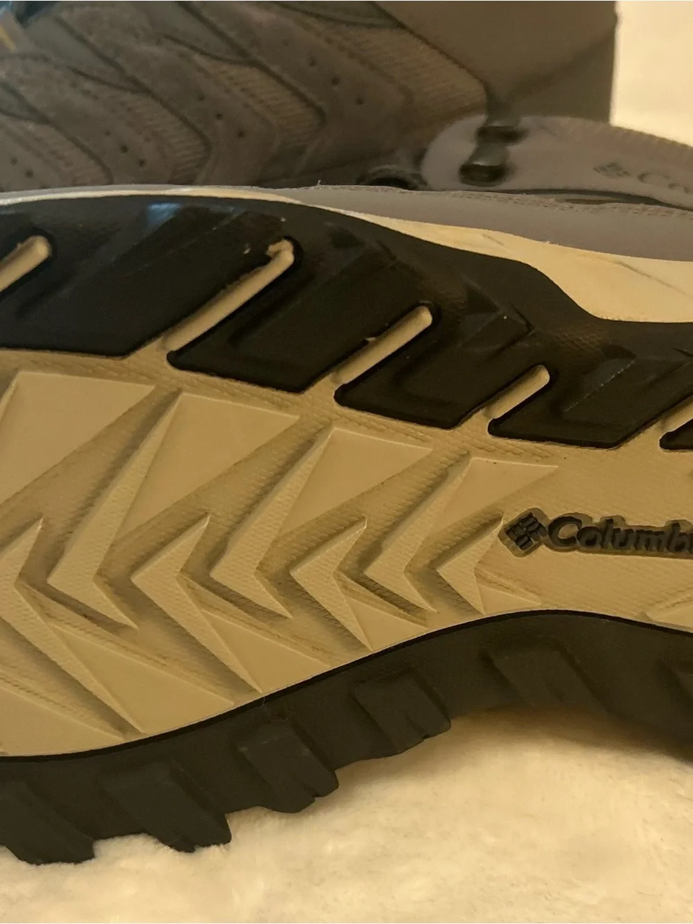 Columbia strata trail